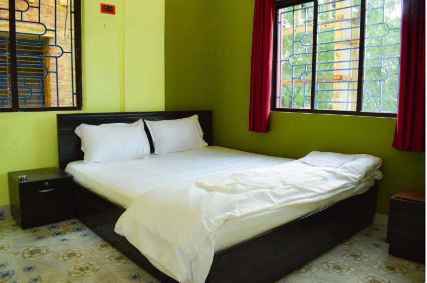 Royal Palace Hotel Bolpur Kültér fotó